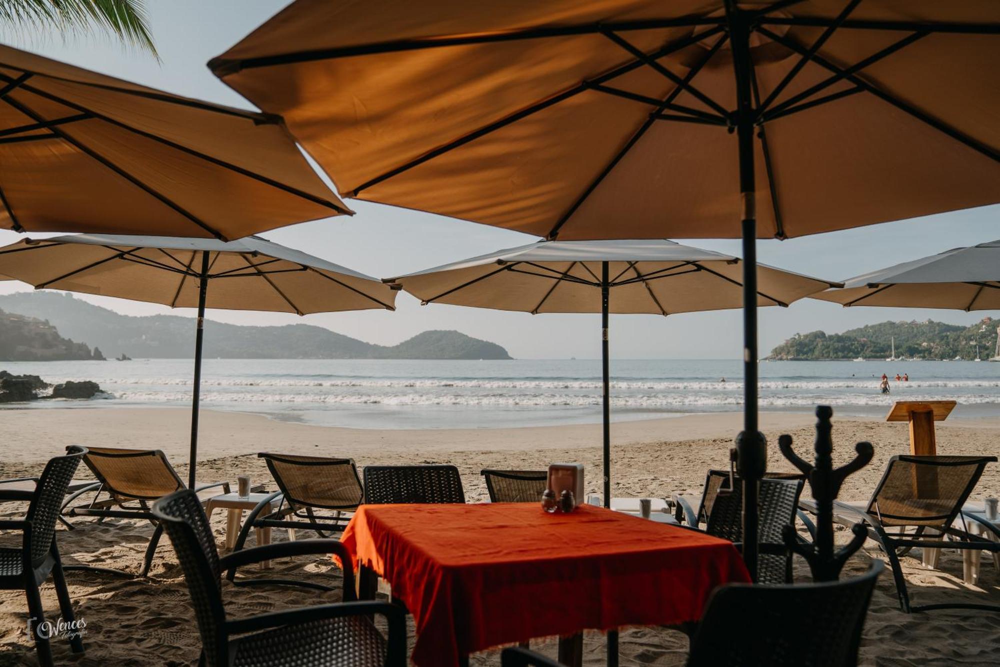 Arena Suites Zihuatanejo Exterior foto