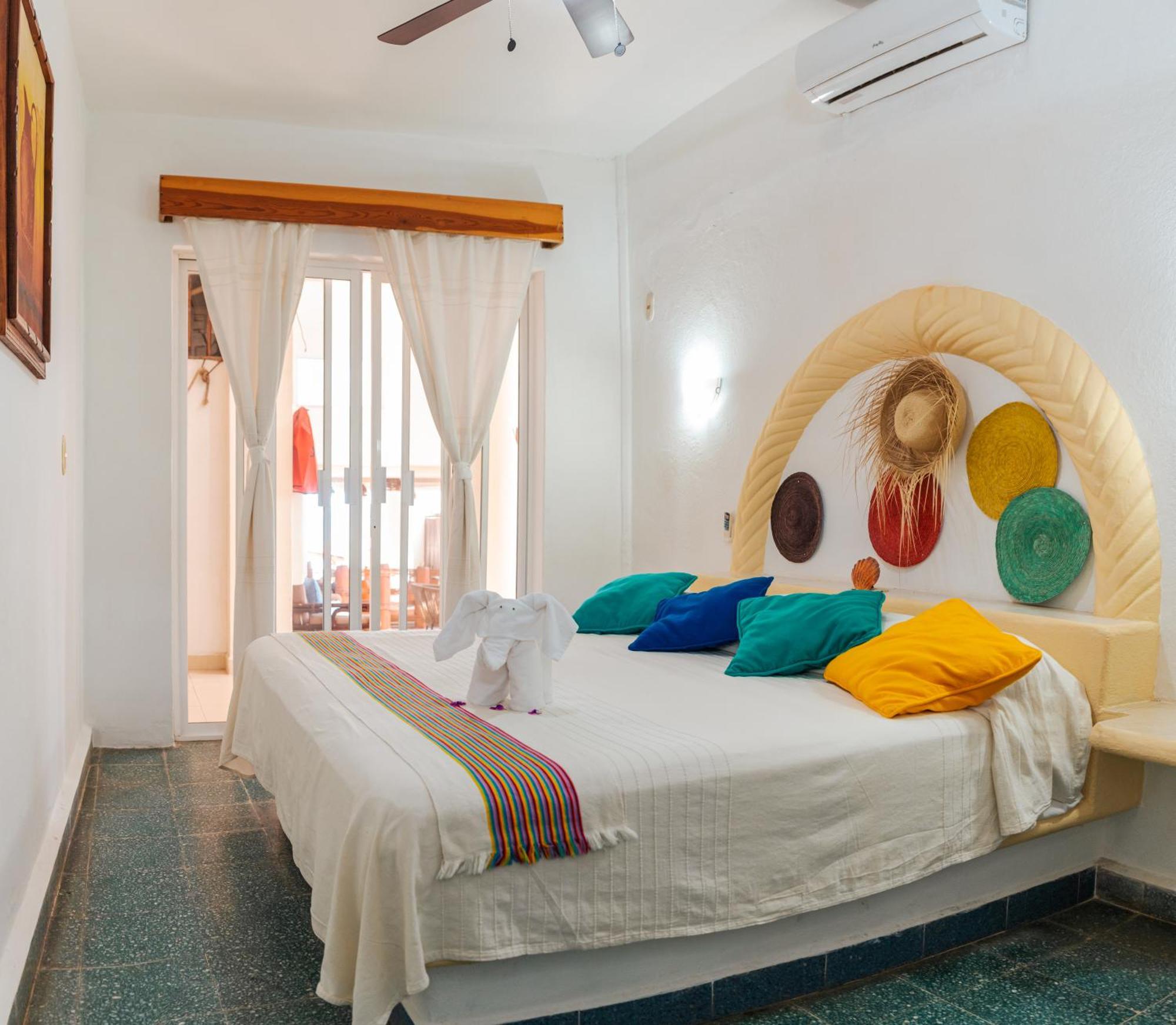 Arena Suites Zihuatanejo Exterior foto